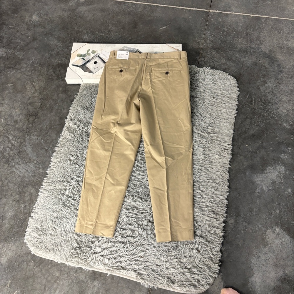 NWT Goodfellow & Co Tan Khaki Slim Dress Trousers Pants 32x30 32”W 30”L Stretch